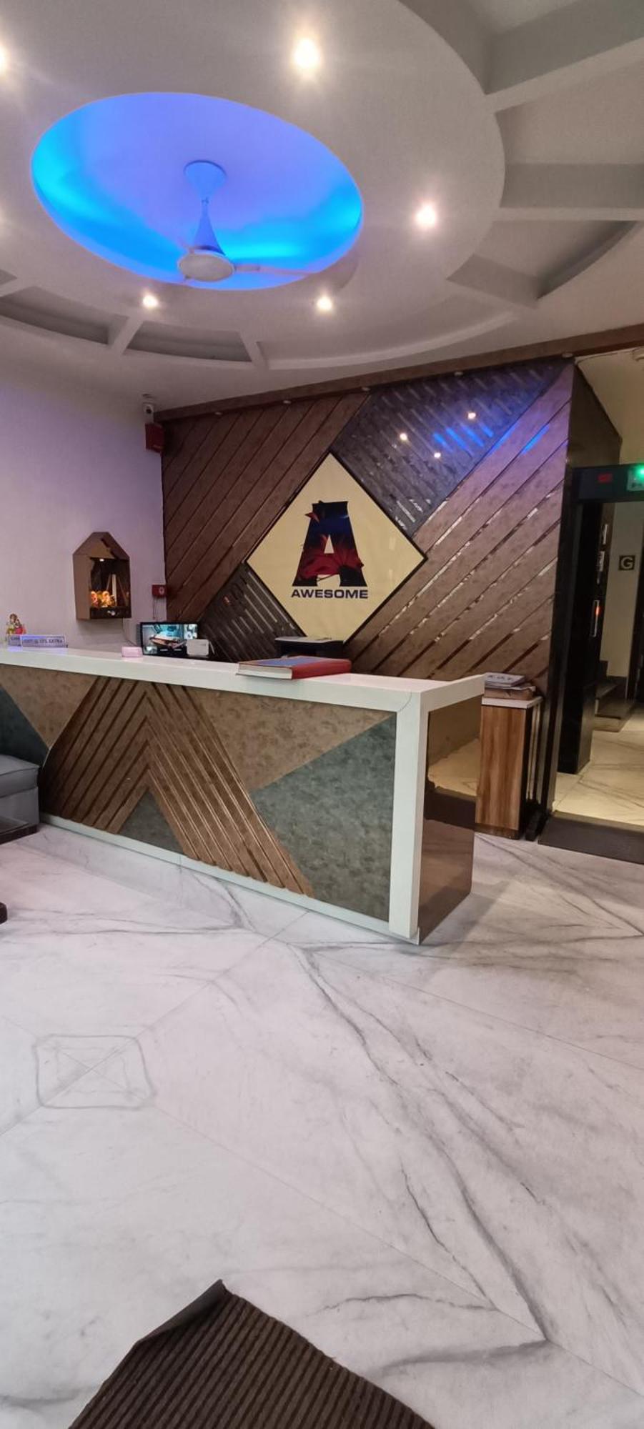 Hotel Awesome International Нью-Дели Экстерьер фото